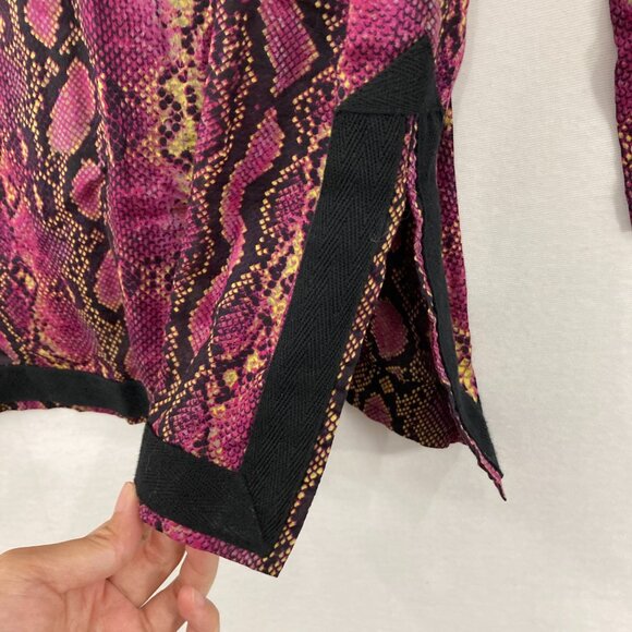 New Michael Michael Kors size 1X Purple Black Split Neck Reptile Print Boho Top - Picture 6 of 11